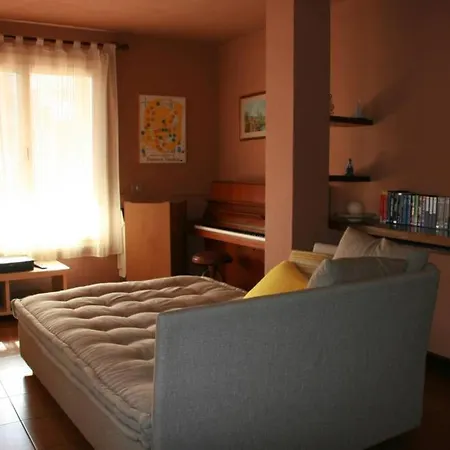 Villa Ofelia, Between The Lake And The Ski Slopes *